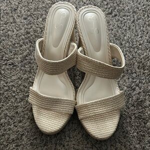 Elegant Cream Woven Women's Sandals